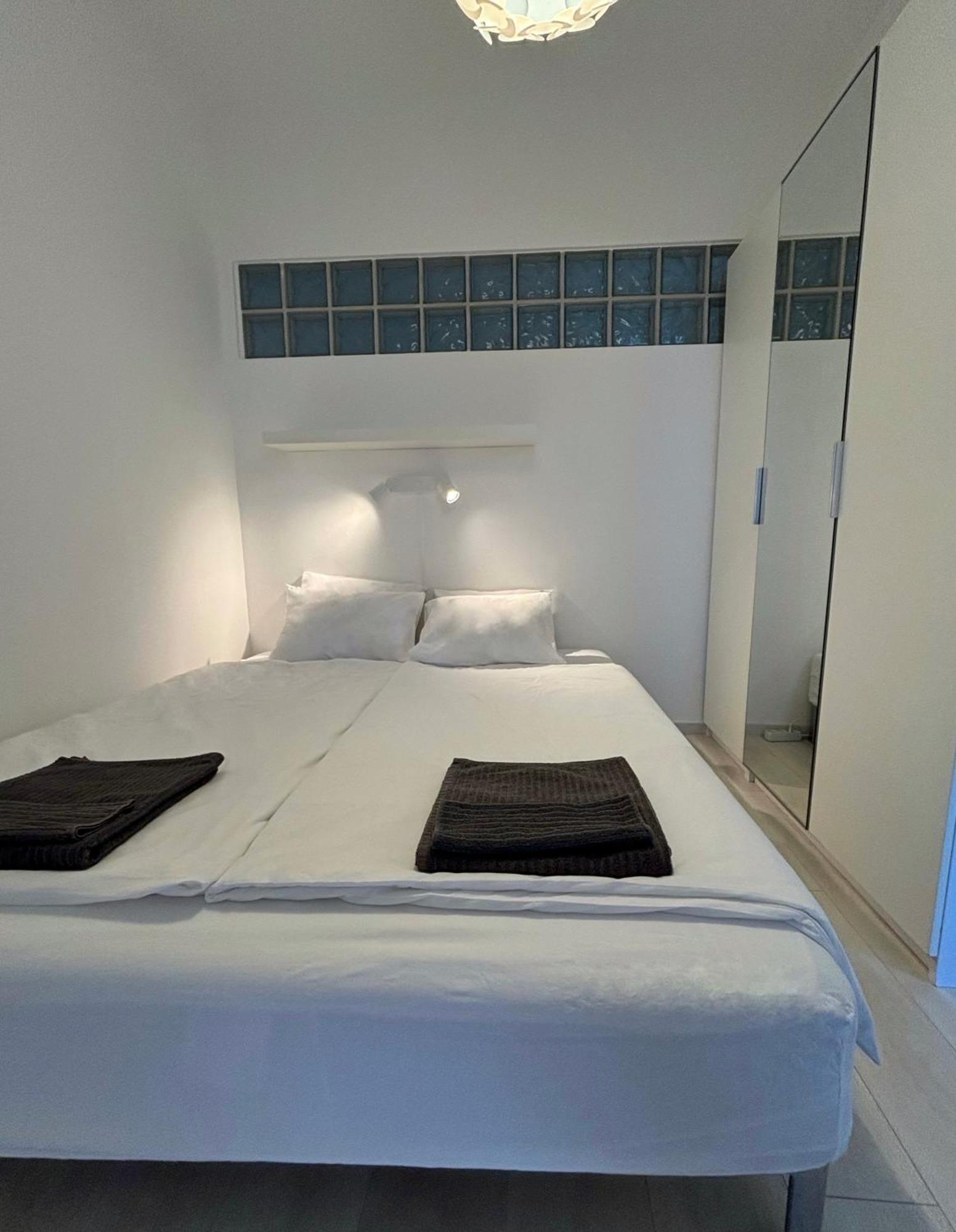 Club218 The Sunset - Wellness Apartment Siófok Zewnętrze zdjęcie